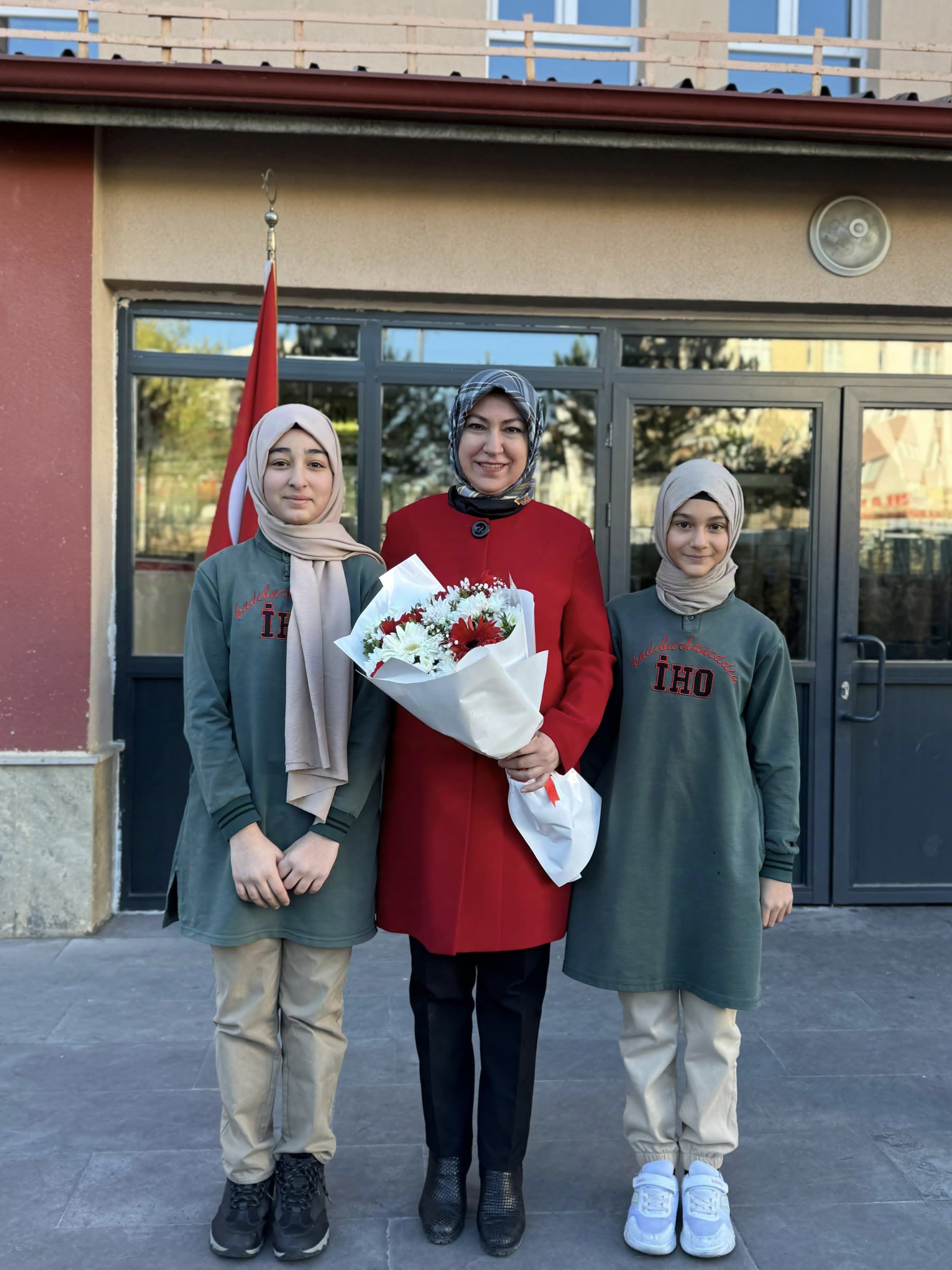 Cumhuriyet Coşkusu “Dersimiz Cumhuriyete Doğru” Filmi ile Başladı