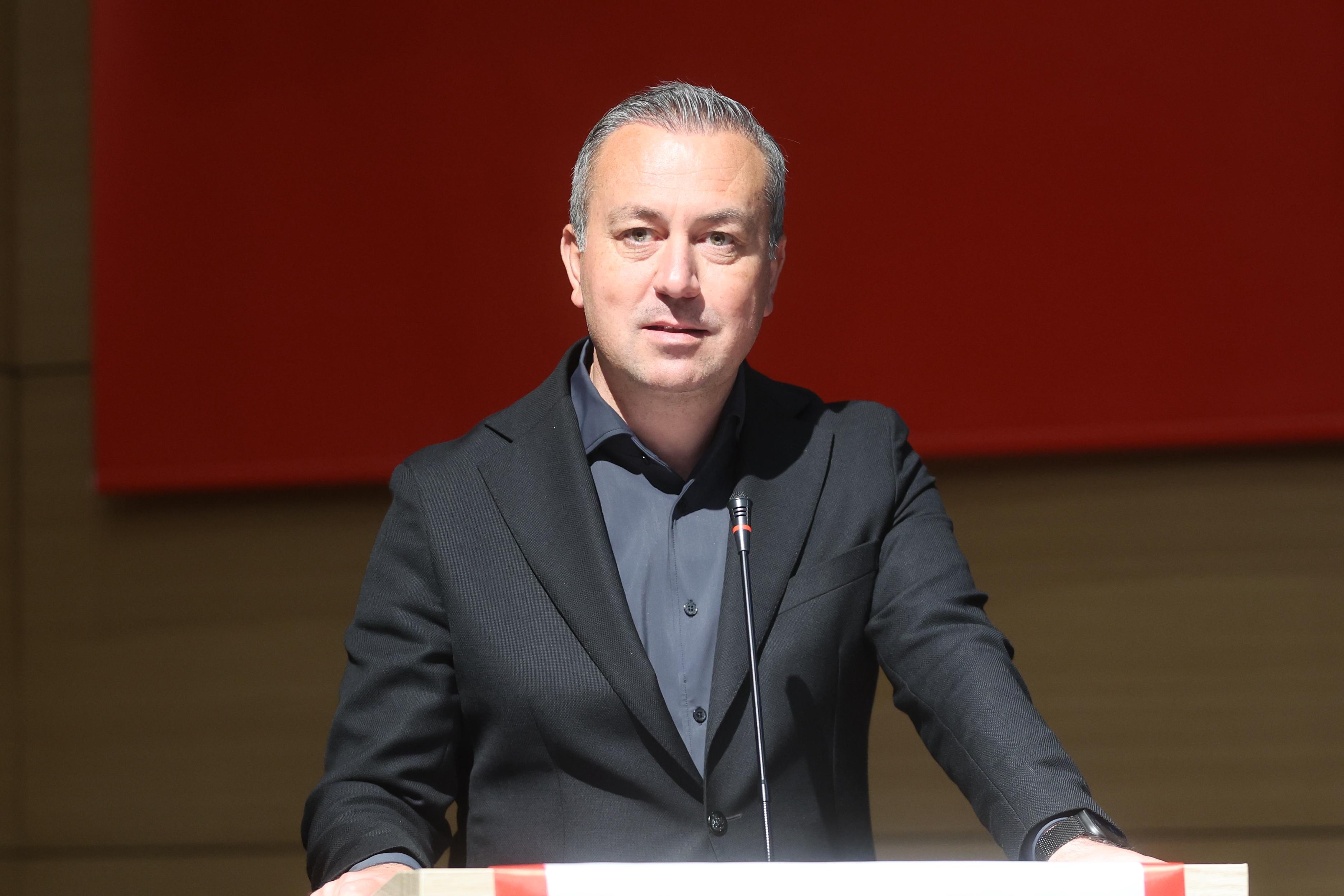 "Sivas Maarif Orkestrası" ilk konserini gerçekleştirdi.