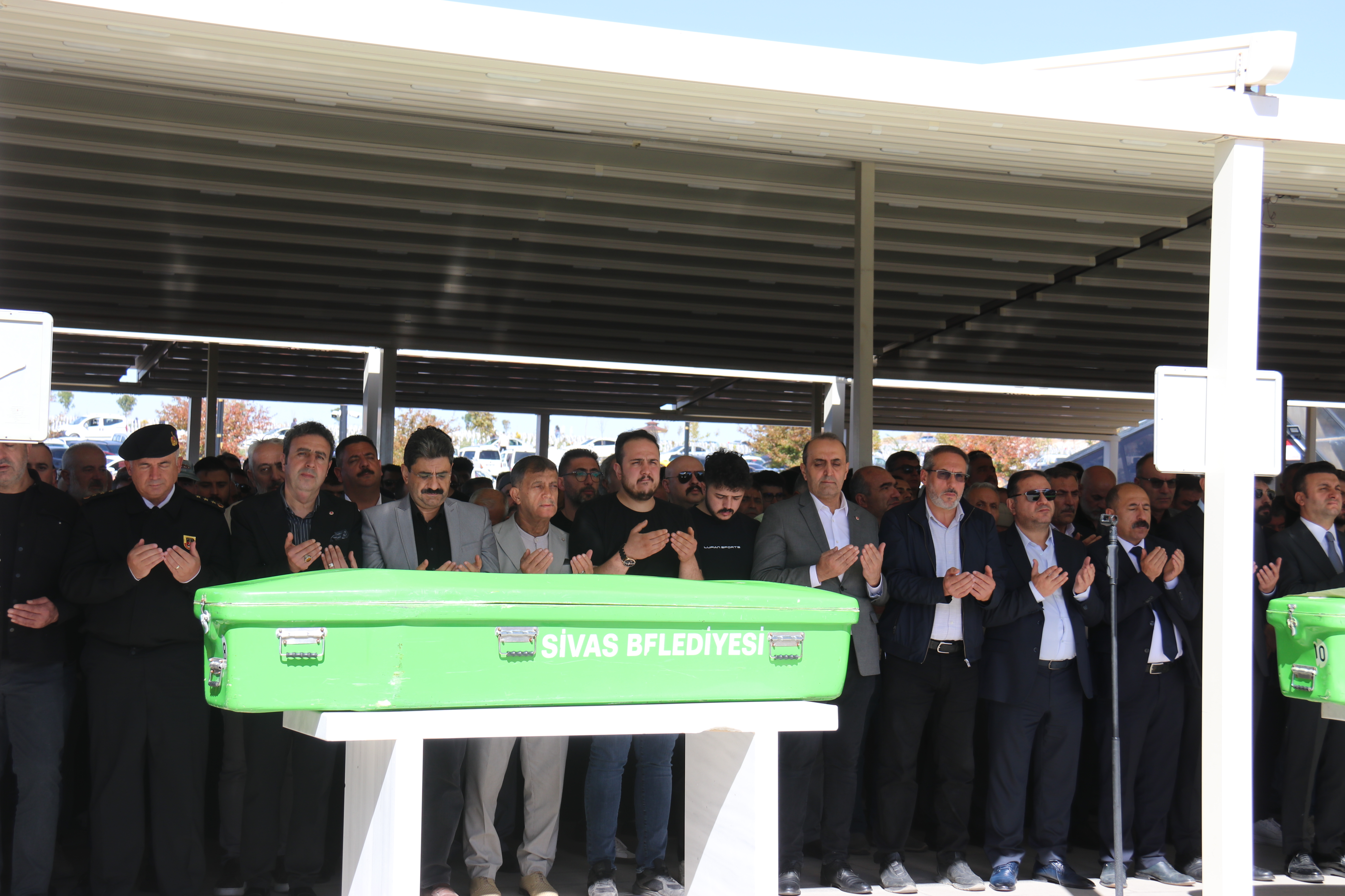 SESOB BAŞKANI HAKAN DEMİRGİL BABASINI KAYBETTİ SESOB BAŞKANI HAKAN DEMİRGİL BABASINI KAYBETTİ