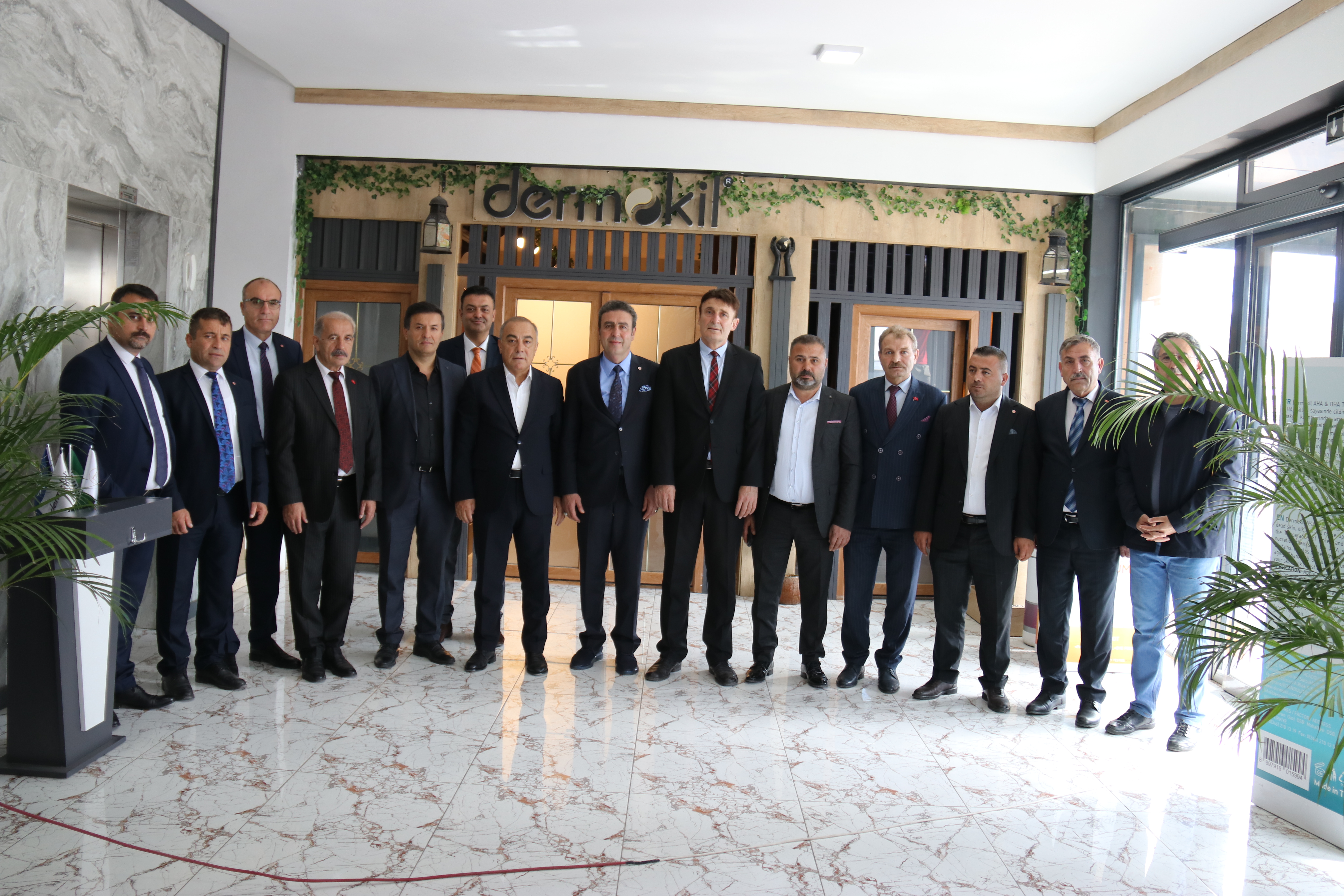 EZEL KOZMETİK SİVASIN GURURUDUR EZEL KOZMETİK SİVASIN GURURUDUR