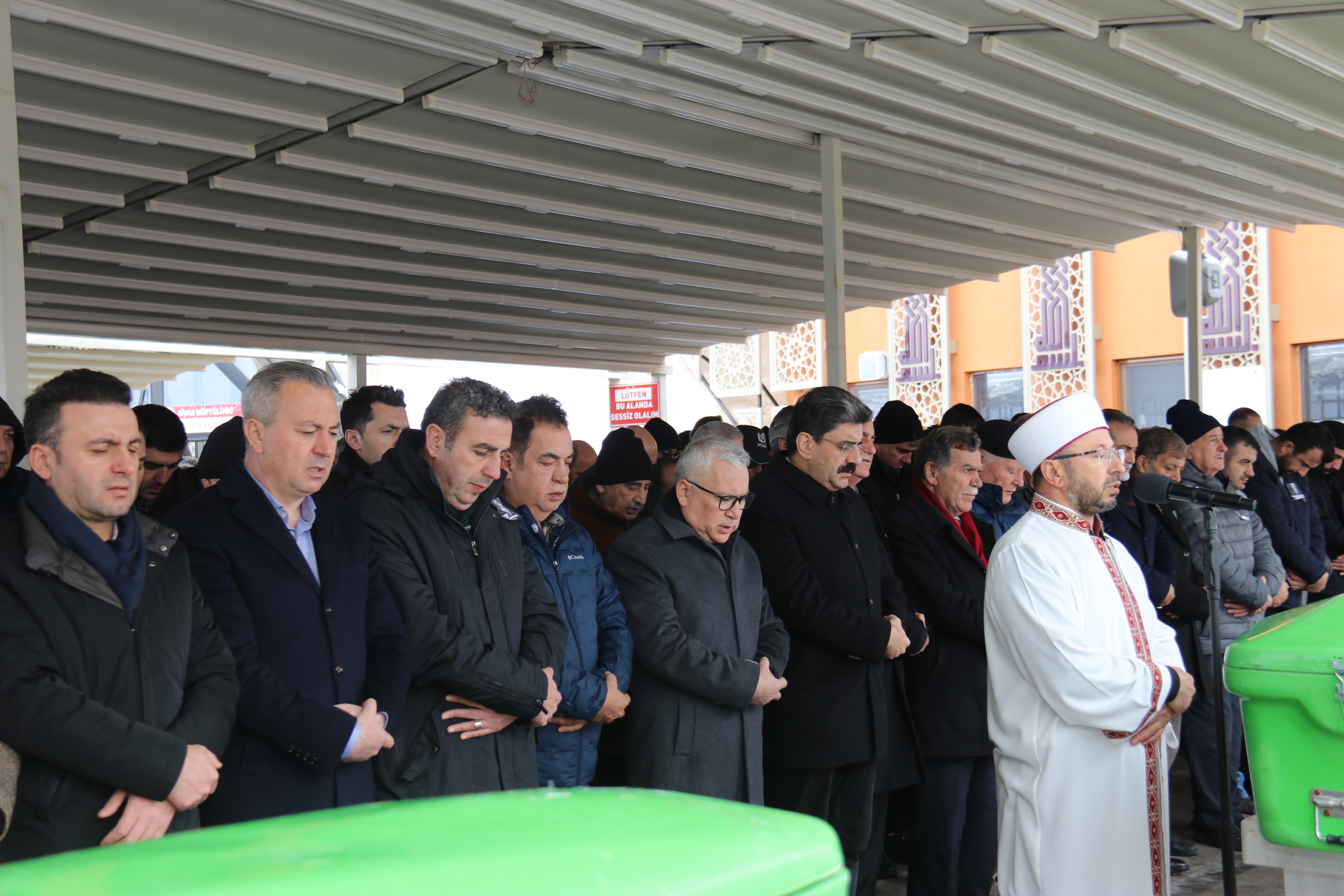 YÜKSEL DEMİRGİL SON YOLCULUĞUNA UĞURLANDI