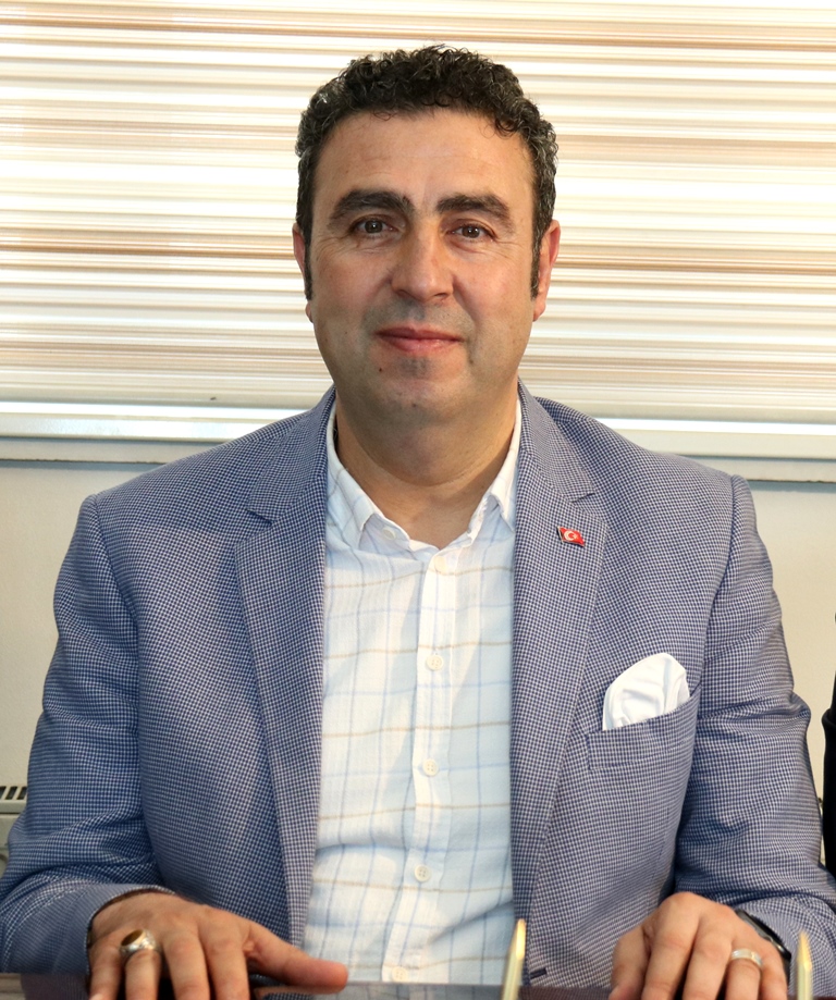 GAZETECİLİK ZOR BİR MESLEKTİR GAZETECİLİK ZOR BİR MESLEKTİR