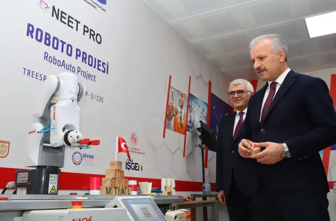 Gelecek Mesleki Eğitimde…