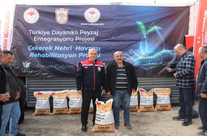 Yıldızeli İlçesinde Nohut Tohumluğu Dağıtım Töreni Düzenlendi