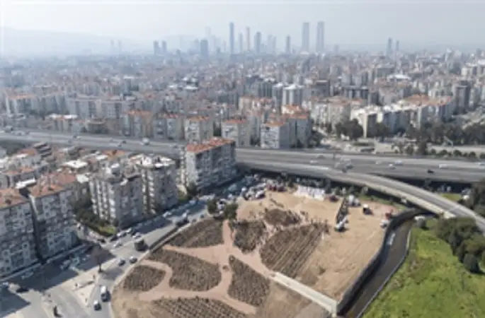 İzmir İtfaiyesi Korusu'na ilk fidanlar dikildi