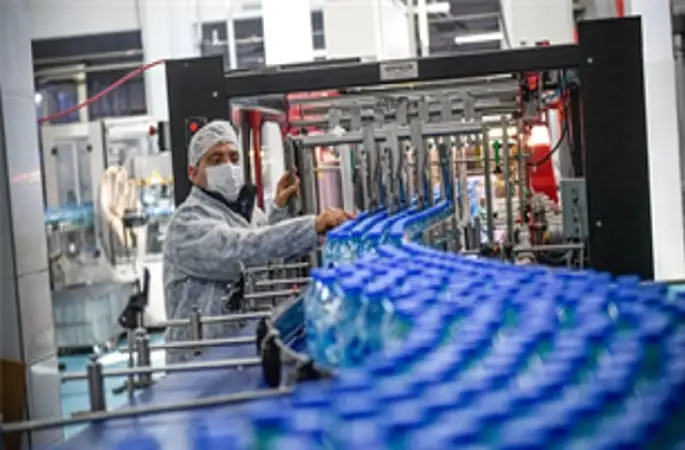 İzmir'in suyu Şaşal yeni yüzüyle raflarda