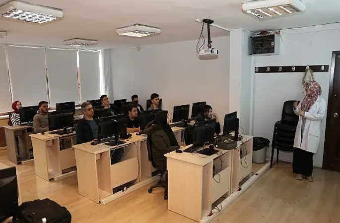 KOMEK Bahar Dönemi Eğitimleri 84 Merkezde 61 Bin Kursiyerle Devam Ediyor