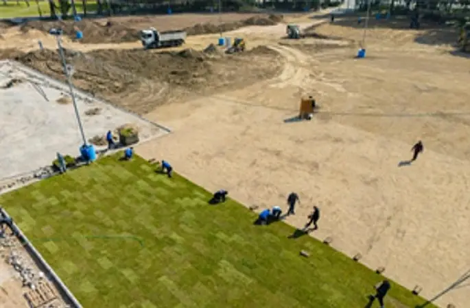 Lunapark alanına yeşille bütünleşen Zeytin Sahne geliyor