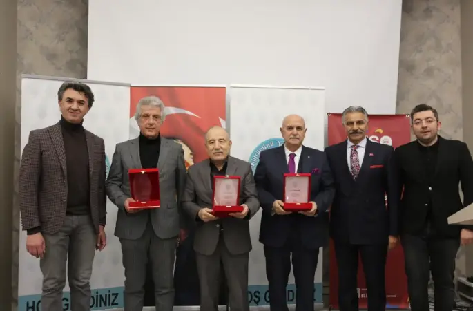 Sivas Kültür Derneğinde Vefa Buluşması