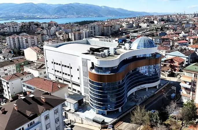 Yeni belediye hizmet binası Derince'ye çok yakışacak